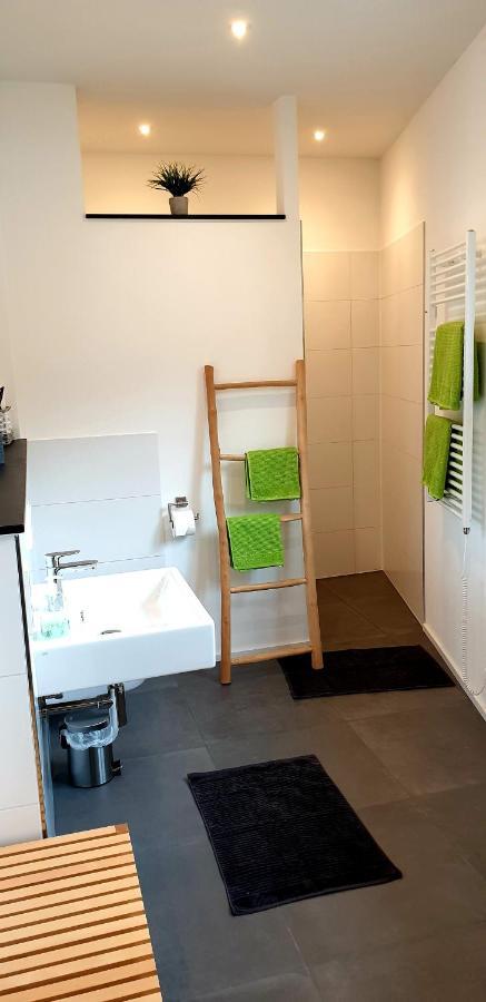 Weingut U. Gaestehaus Becker Platten Exteriör bild